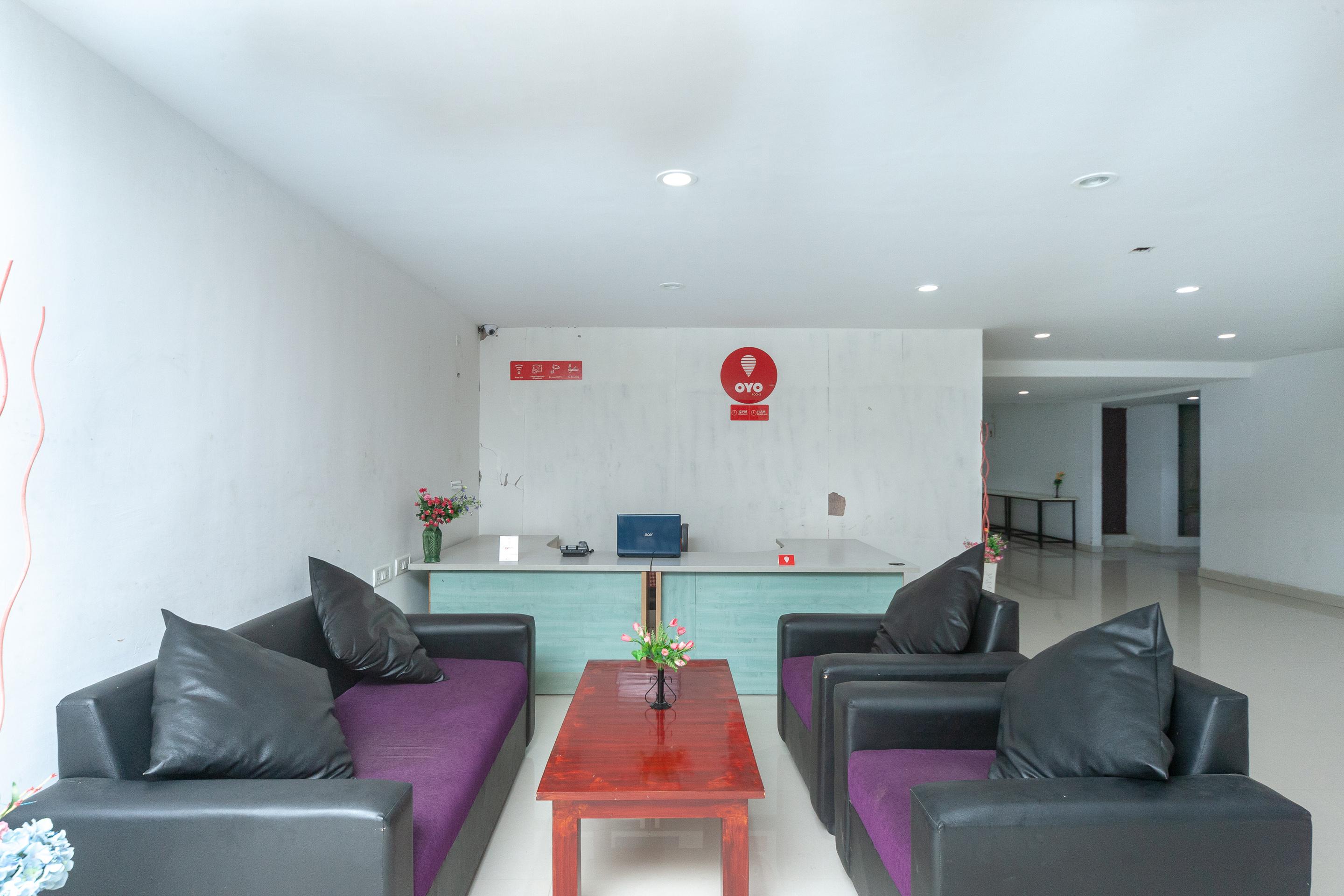 Oyo 22532 Purple Lake View Madrás Exterior foto
